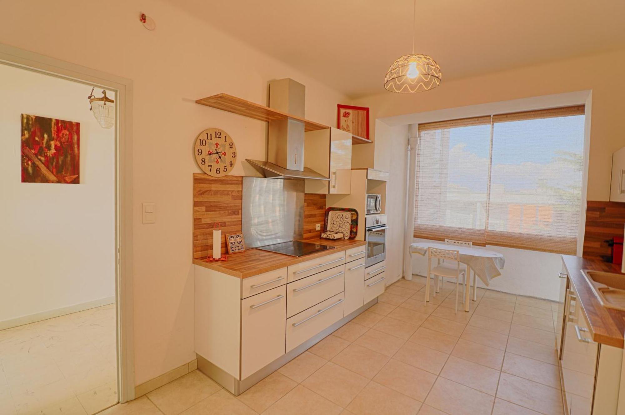 Centre Les Pins Apartment *